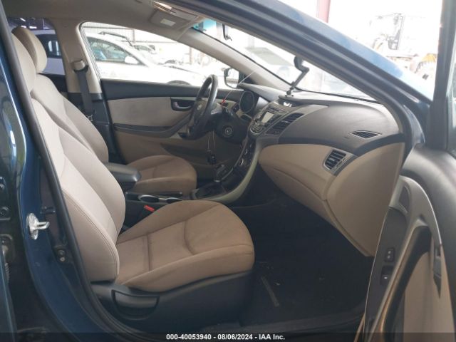 Photo 4 VIN: KMHDH4AE6FU304071 - HYUNDAI ELANTRA 