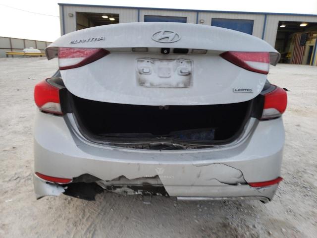 Photo 5 VIN: KMHDH4AE6FU326944 - HYUNDAI ELANTRA SE 