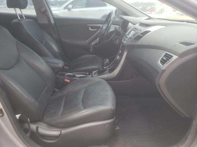 Photo 4 VIN: KMHDH4AE6FU328192 - HYUNDAI ELANTRA SE 