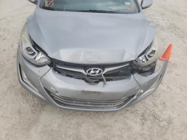 Photo 8 VIN: KMHDH4AE6FU328192 - HYUNDAI ELANTRA SE 