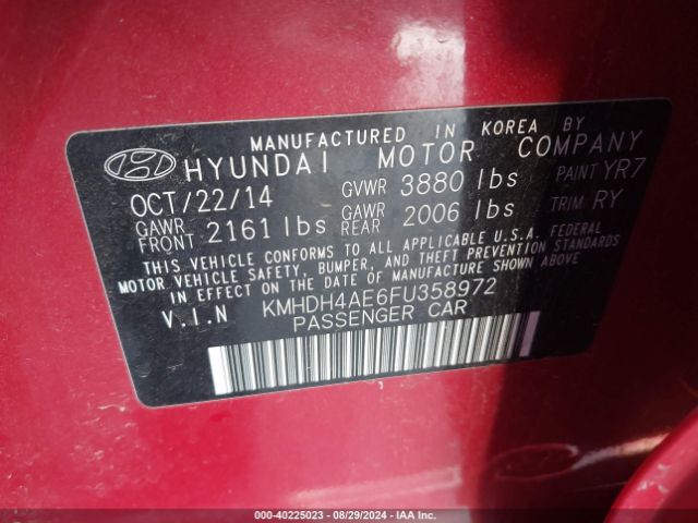 Photo 8 VIN: KMHDH4AE6FU358972 - HYUNDAI ELANTRA 