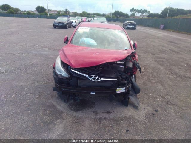 Photo 5 VIN: KMHDH4AE6FU361399 - HYUNDAI ELANTRA 