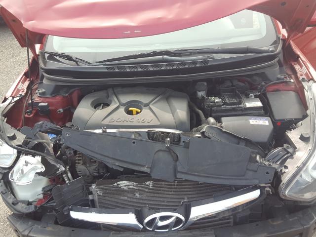 Photo 6 VIN: KMHDH4AE6FU377635 - HYUNDAI ELANTRA SE 