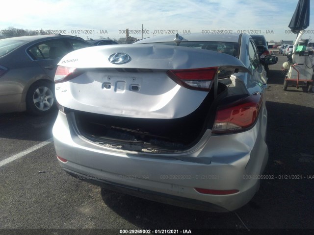 Photo 5 VIN: KMHDH4AE6FU378817 - HYUNDAI ELANTRA 