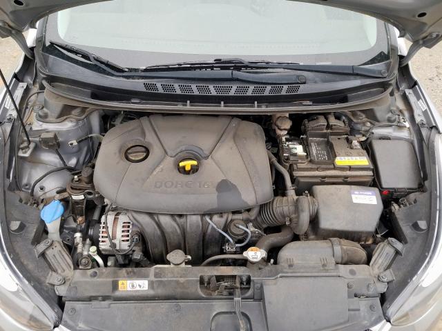 Photo 6 VIN: KMHDH4AE6FU420211 - HYUNDAI ELANTRA 