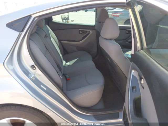 Photo 7 VIN: KMHDH4AE6FU454116 - HYUNDAI ELANTRA 