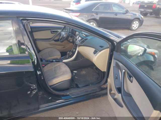 Photo 4 VIN: KMHDH4AE6FU454665 - HYUNDAI ELANTRA 