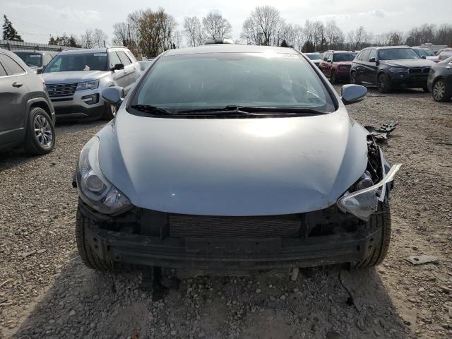 Photo 4 VIN: KMHDH4AE6FU455802 - HYUNDAI ELANTRA SE 