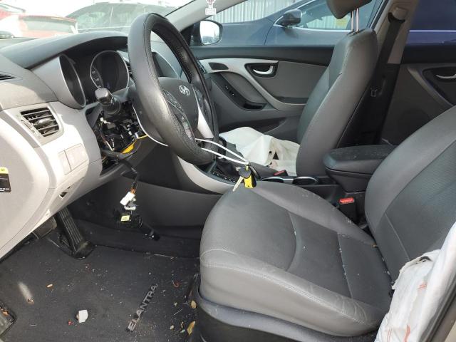 Photo 6 VIN: KMHDH4AE6FU455802 - HYUNDAI ELANTRA SE 