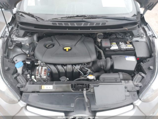 Photo 9 VIN: KMHDH4AE6GU479065 - HYUNDAI ELANTRA 