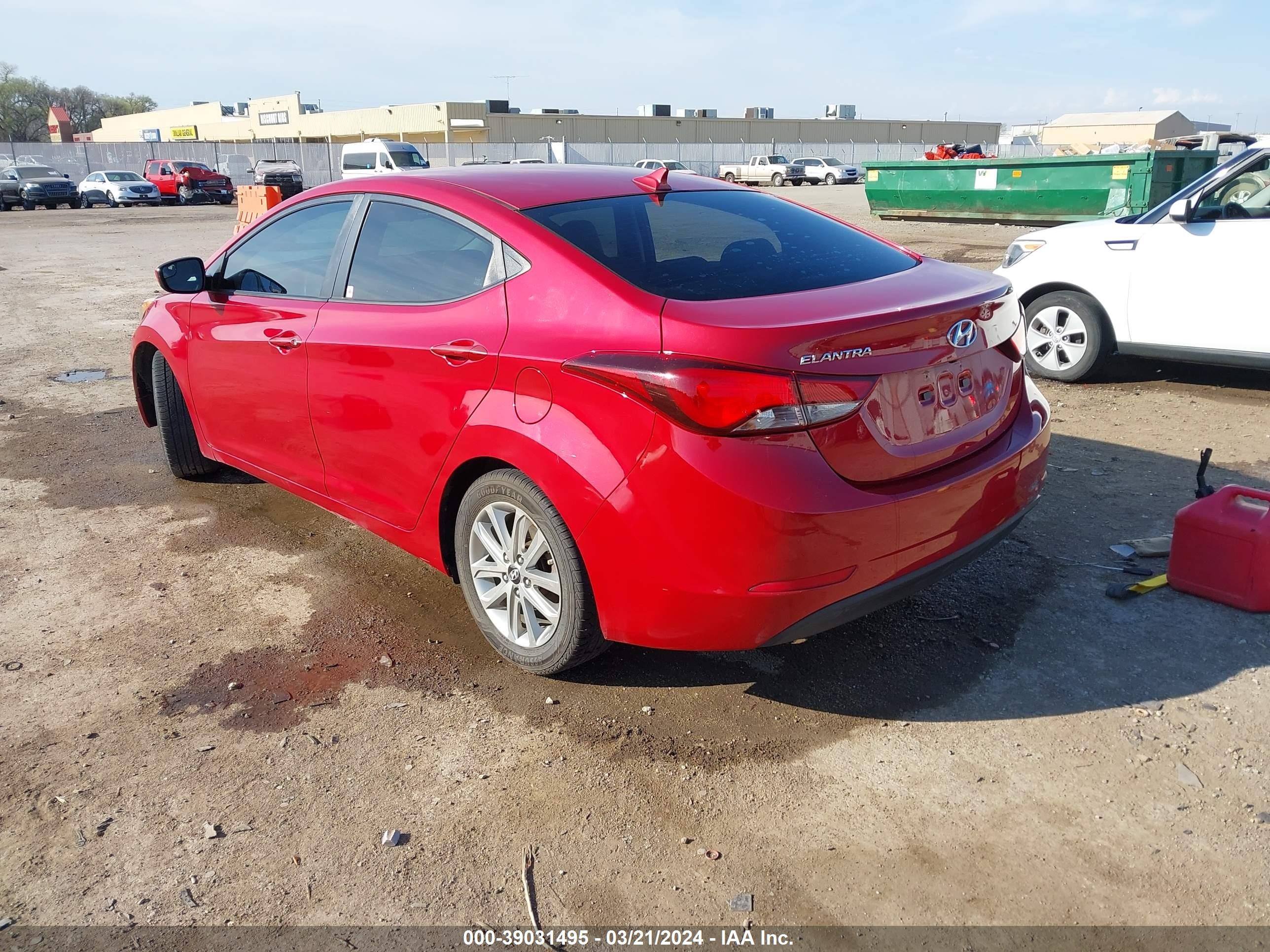 Photo 2 VIN: KMHDH4AE6GU481463 - HYUNDAI ELANTRA 