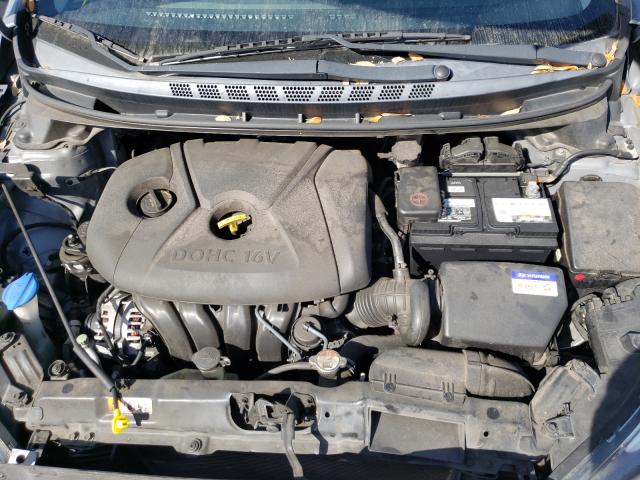 Photo 6 VIN: KMHDH4AE6GU483200 - HYUNDAI ELANTRA SE 