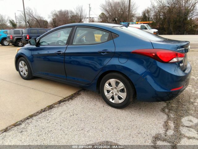 Photo 2 VIN: KMHDH4AE6GU485383 - HYUNDAI ELANTRA 