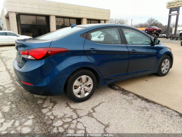 Photo 3 VIN: KMHDH4AE6GU485383 - HYUNDAI ELANTRA 