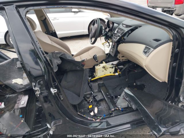 Photo 4 VIN: KMHDH4AE6GU490275 - HYUNDAI ELANTRA 