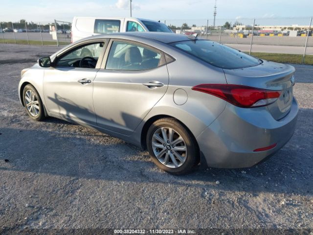 Photo 2 VIN: KMHDH4AE6GU518317 - HYUNDAI ELANTRA 