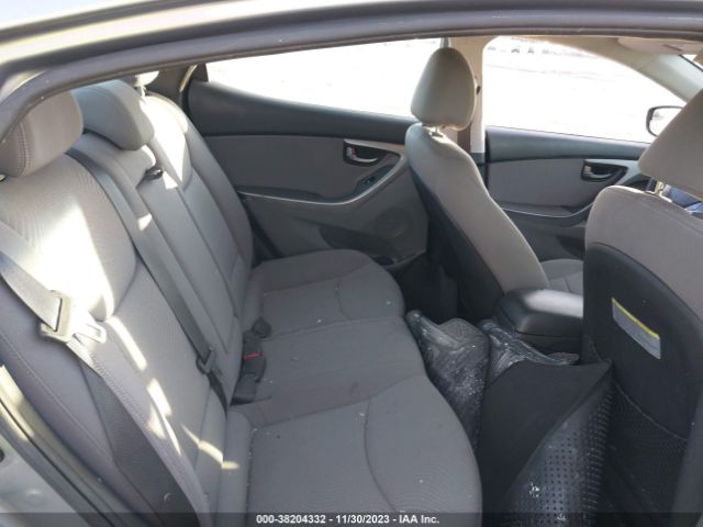 Photo 7 VIN: KMHDH4AE6GU518317 - HYUNDAI ELANTRA 