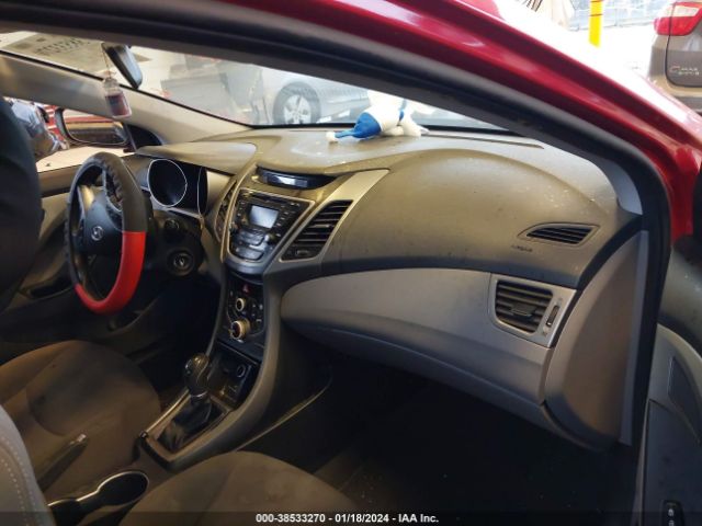 Photo 4 VIN: KMHDH4AE6GU526577 - HYUNDAI ELANTRA 