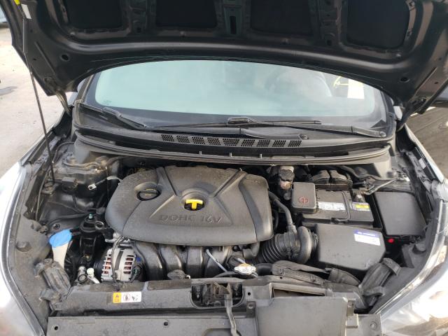 Photo 6 VIN: KMHDH4AE6GU530144 - HYUNDAI ELANTRA SE 