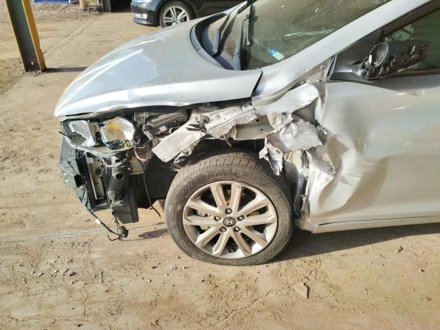 Photo 9 VIN: KMHDH4AE6GU534579 - HYUNDAI ELANTRA SE 