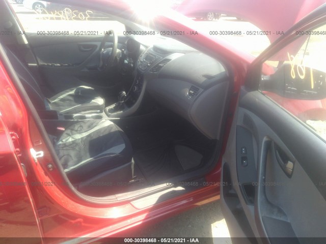 Photo 4 VIN: KMHDH4AE6GU543279 - HYUNDAI ELANTRA 