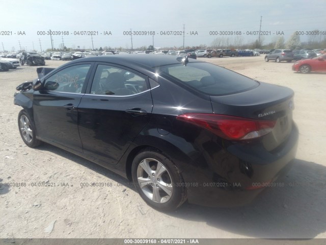 Photo 2 VIN: KMHDH4AE6GU600385 - HYUNDAI ELANTRA 