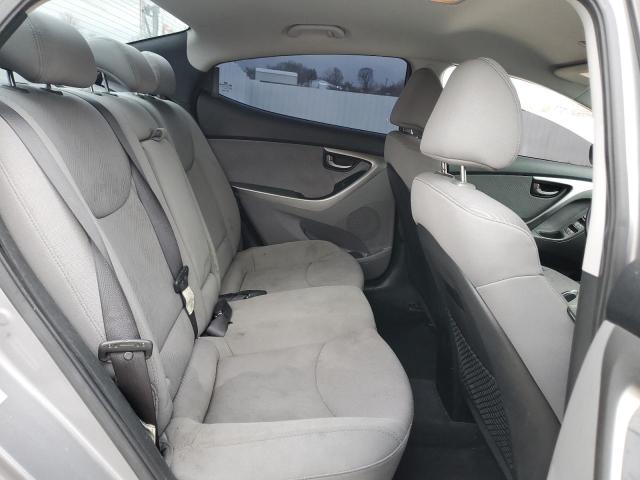 Photo 9 VIN: KMHDH4AE7BU082957 - HYUNDAI ELANTRA 