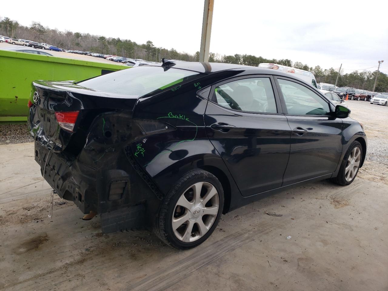 Photo 2 VIN: KMHDH4AE7BU101734 - HYUNDAI ELANTRA 