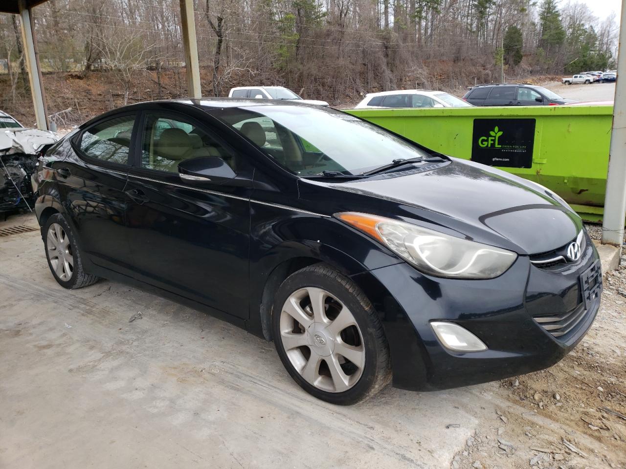 Photo 3 VIN: KMHDH4AE7BU101734 - HYUNDAI ELANTRA 