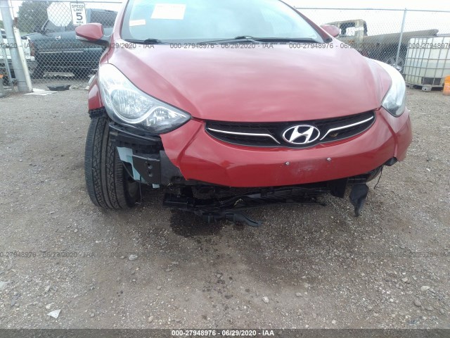 Photo 5 VIN: KMHDH4AE7BU102575 - HYUNDAI ELANTRA 