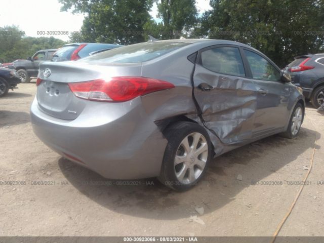 Photo 3 VIN: KMHDH4AE7BU103967 - HYUNDAI ELANTRA 