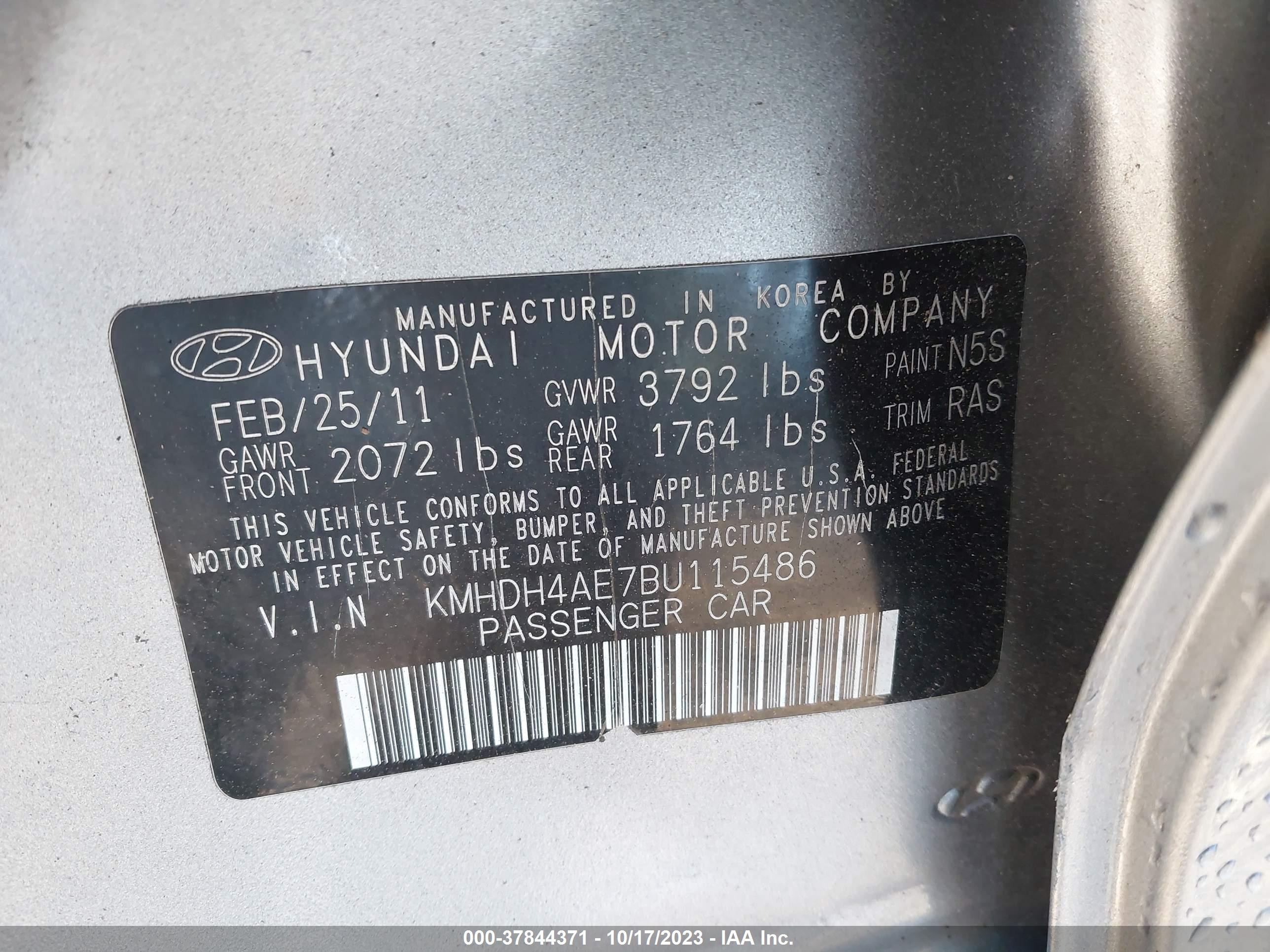 Photo 8 VIN: KMHDH4AE7BU115486 - HYUNDAI ELANTRA 