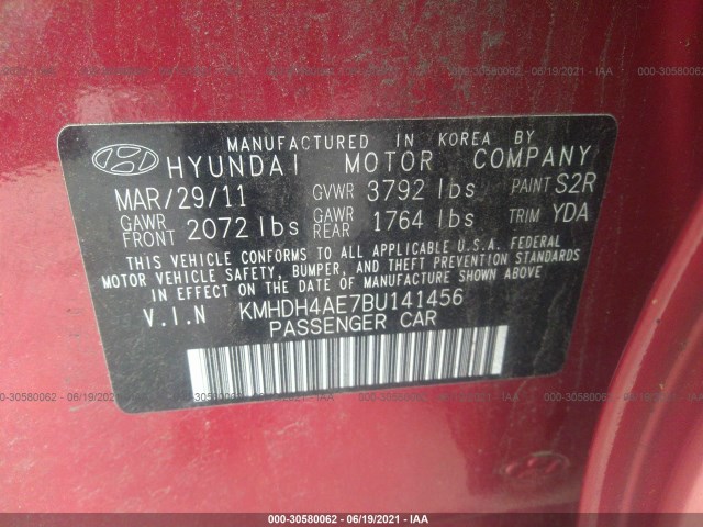 Photo 8 VIN: KMHDH4AE7BU141456 - HYUNDAI ELANTRA 