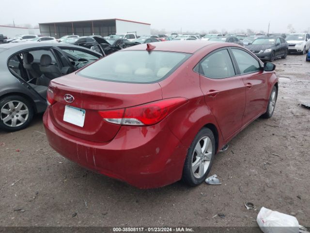 Photo 3 VIN: KMHDH4AE7BU141960 - HYUNDAI ELANTRA 