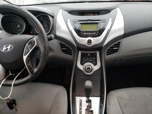 Photo 8 VIN: KMHDH4AE7BU152389 - HYUNDAI ELANTRA GL 