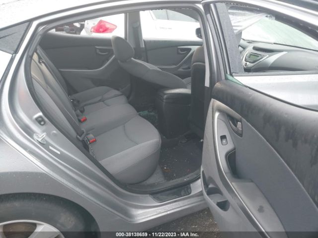 Photo 7 VIN: KMHDH4AE7BU156104 - HYUNDAI ELANTRA 