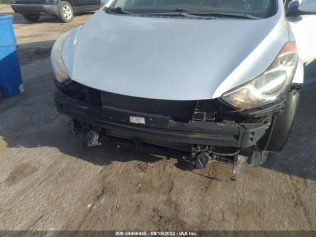 Photo 5 VIN: KMHDH4AE7CU205254 - HYUNDAI ELANTRA 