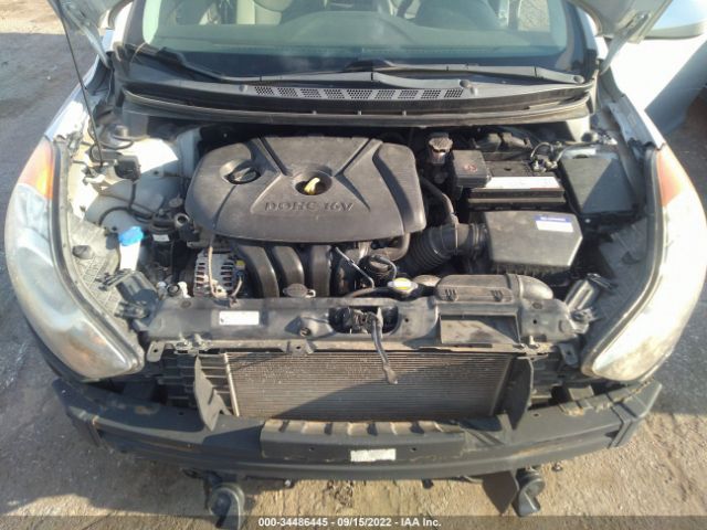 Photo 9 VIN: KMHDH4AE7CU205254 - HYUNDAI ELANTRA 