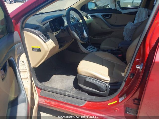 Photo 4 VIN: KMHDH4AE7CU234995 - HYUNDAI ELANTRA GL 