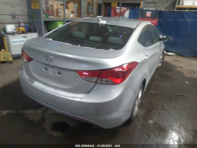 Photo 3 VIN: KMHDH4AE7CU258486 - HYUNDAI ELANTRA 