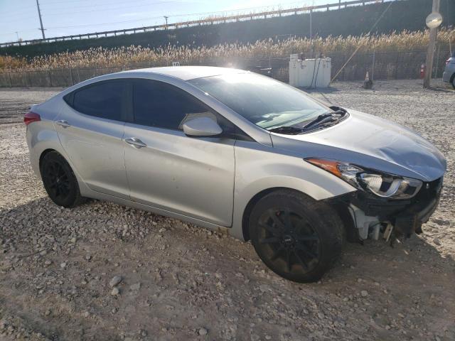 Photo 3 VIN: KMHDH4AE7CU268032 - HYUNDAI ELANTRA GL 