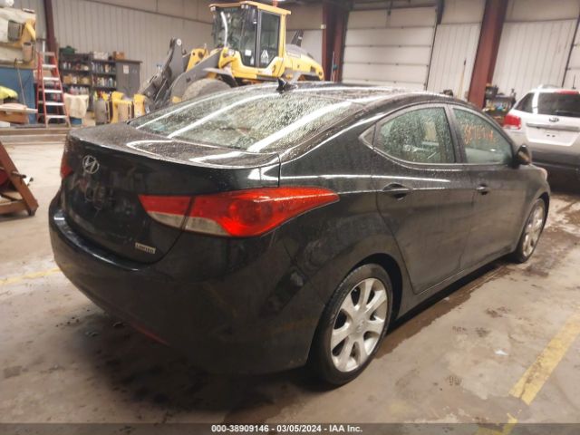 Photo 3 VIN: KMHDH4AE7CU270220 - HYUNDAI ELANTRA 