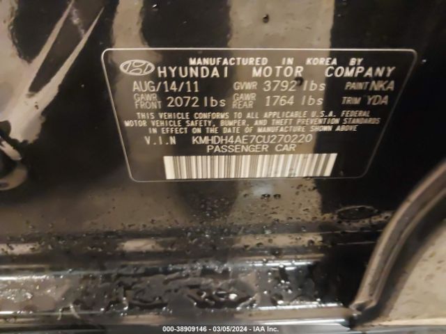 Photo 8 VIN: KMHDH4AE7CU270220 - HYUNDAI ELANTRA 