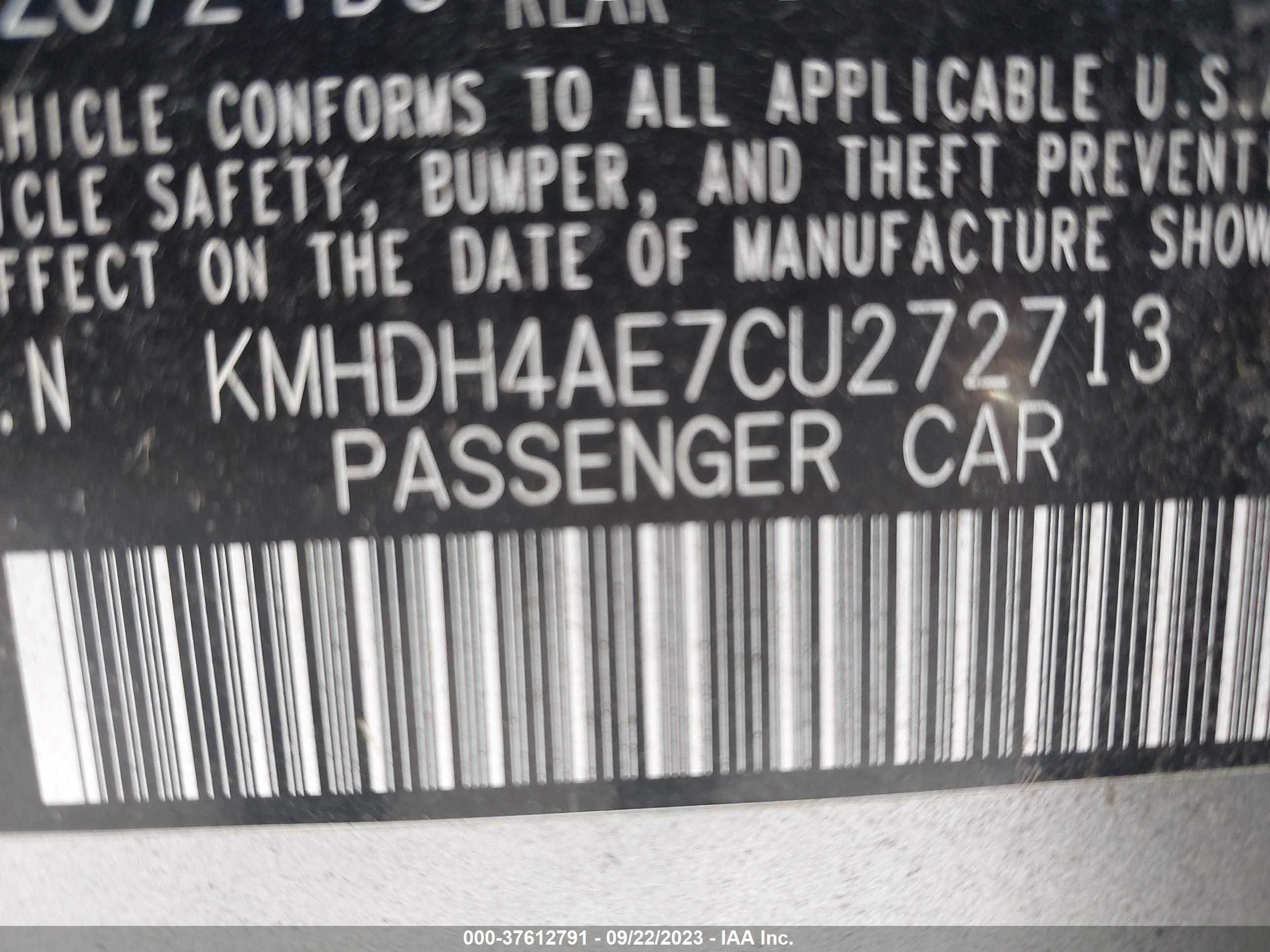 Photo 8 VIN: KMHDH4AE7CU272713 - HYUNDAI ELANTRA 