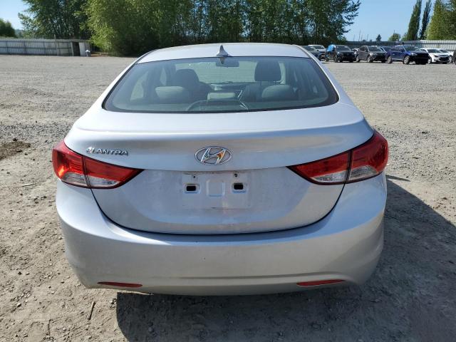 Photo 5 VIN: KMHDH4AE7CU277765 - HYUNDAI ELANTRA 