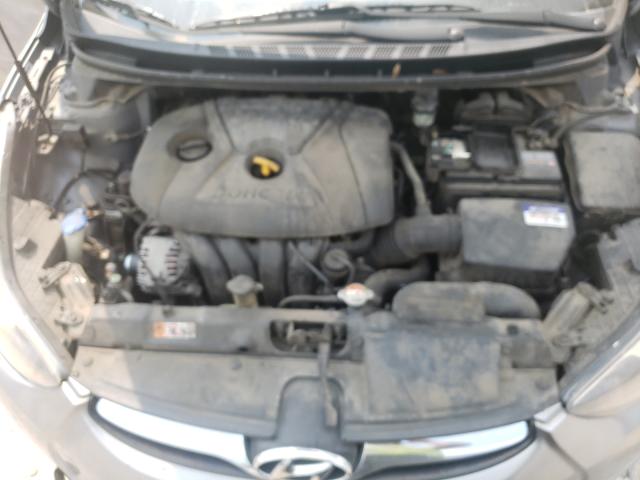 Photo 6 VIN: KMHDH4AE7CU328052 - HYUNDAI ELANTRA GL 