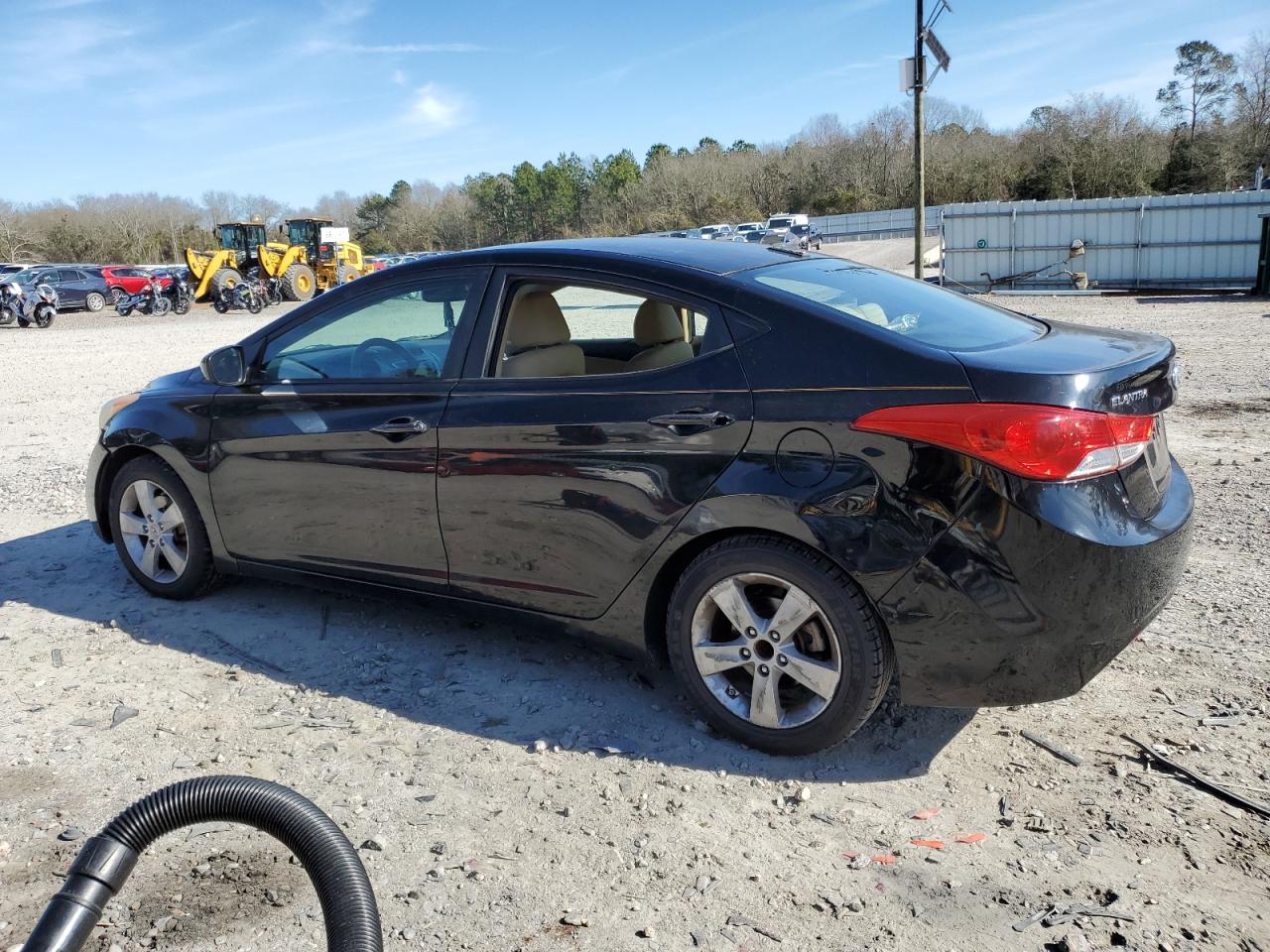 Photo 1 VIN: KMHDH4AE7CU328620 - HYUNDAI ELANTRA 