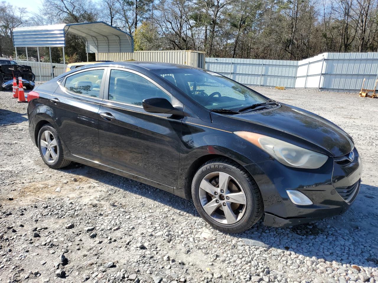 Photo 3 VIN: KMHDH4AE7CU328620 - HYUNDAI ELANTRA 