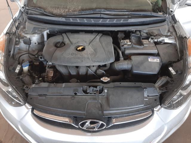 Photo 6 VIN: KMHDH4AE7CU334420 - HYUNDAI ELANTRA 