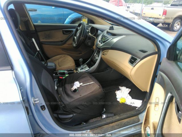 Photo 4 VIN: KMHDH4AE7CU371452 - HYUNDAI ELANTRA 